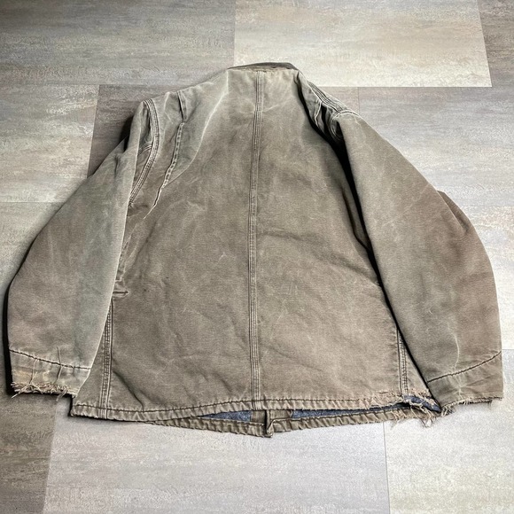 SOLD Carhartt VTG Button Down Blanket Lined Jacket - Picture 2 of 3
